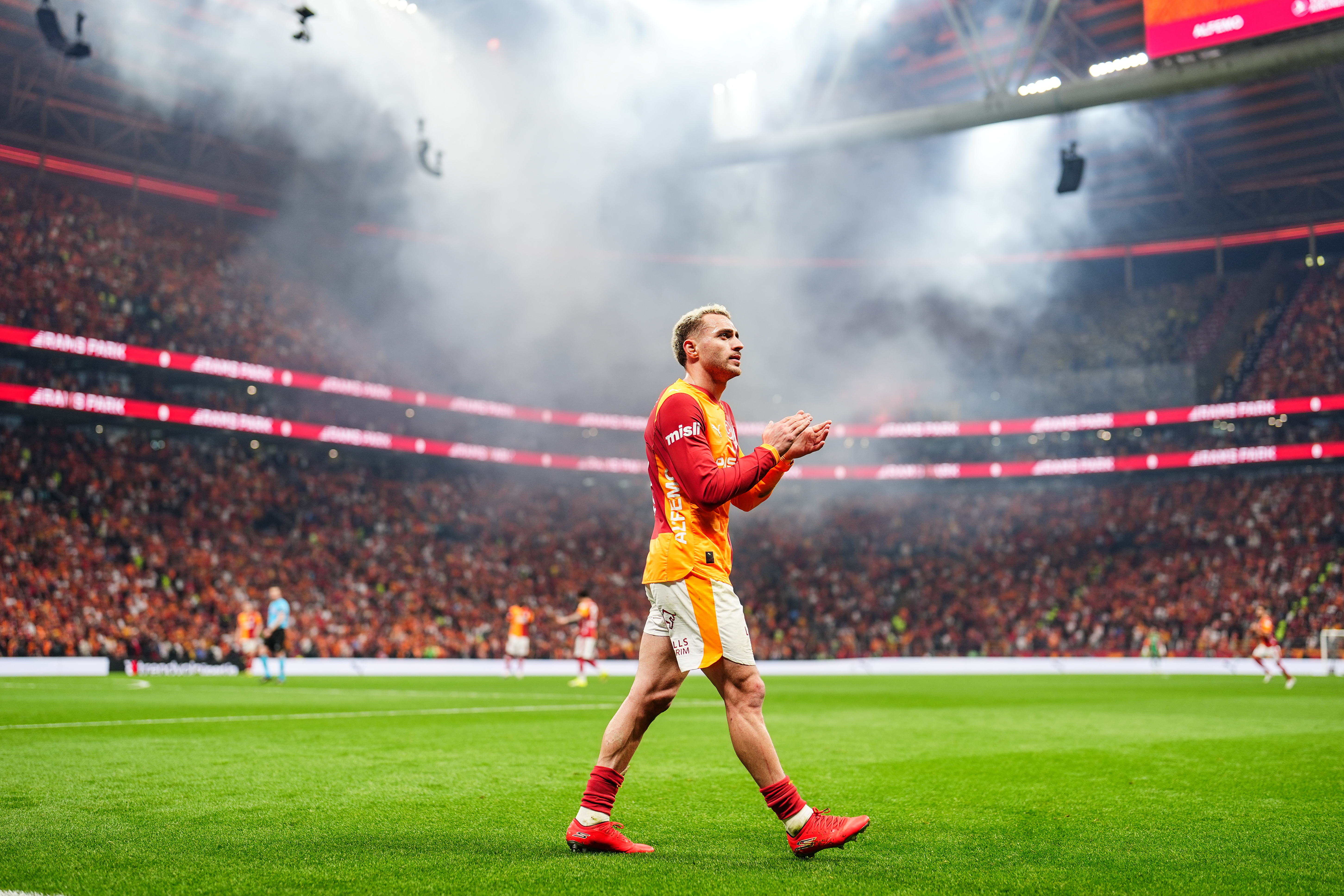 Barış Alper Yılmaz: Osimhen 'sen at' dedi