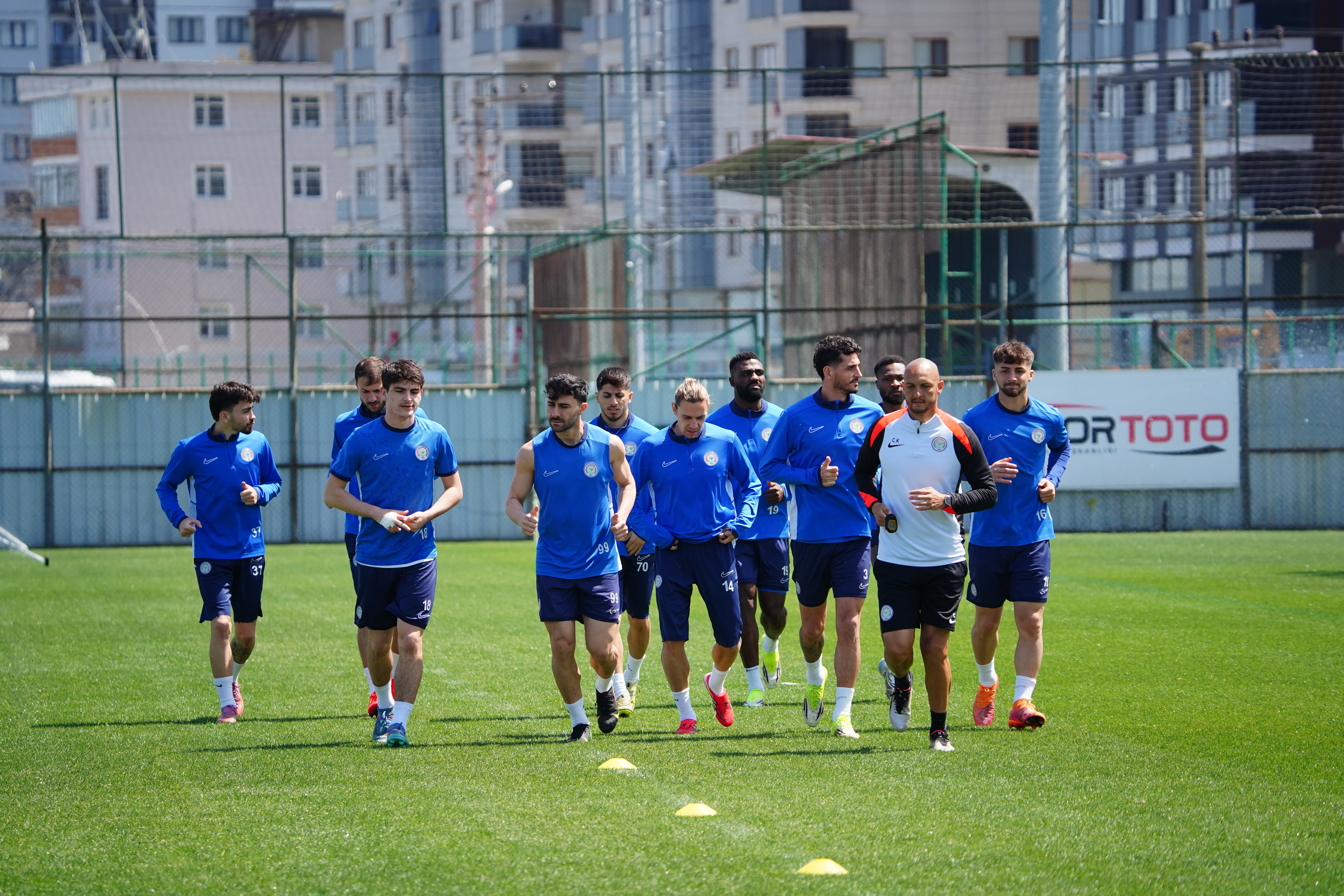 Çaykur Rizespor, Konyaspor mesaisine başladı