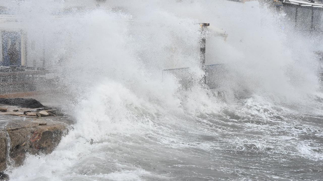 İstanbul Valiliği'nden Batı Karadeniz için fırtına uyarısı
