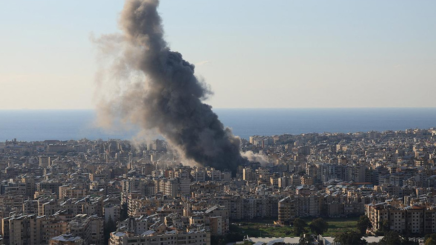 Katil İsrail ateşkes tanımıyor! Lübnan'ın güneyinde patlama sesleri duyuluyor
