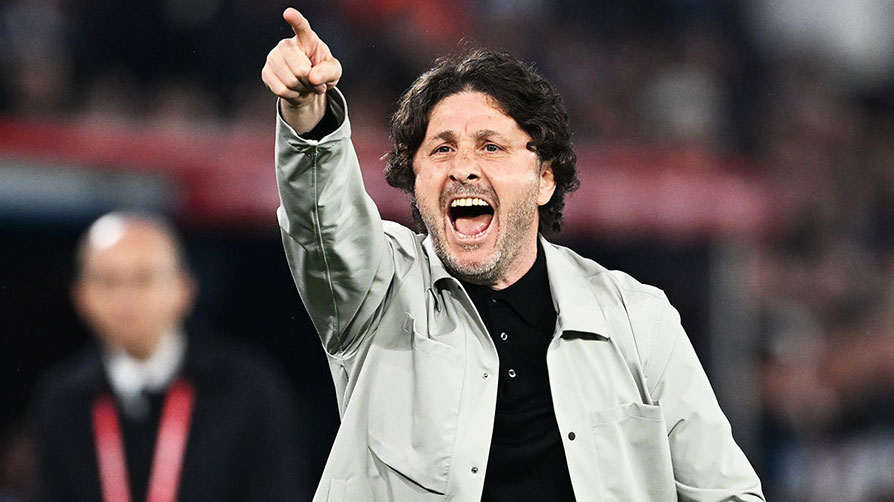 Konyaspor'a karşı bileği bükülmüyor! Fatih Tekke'den çifte üstünlük