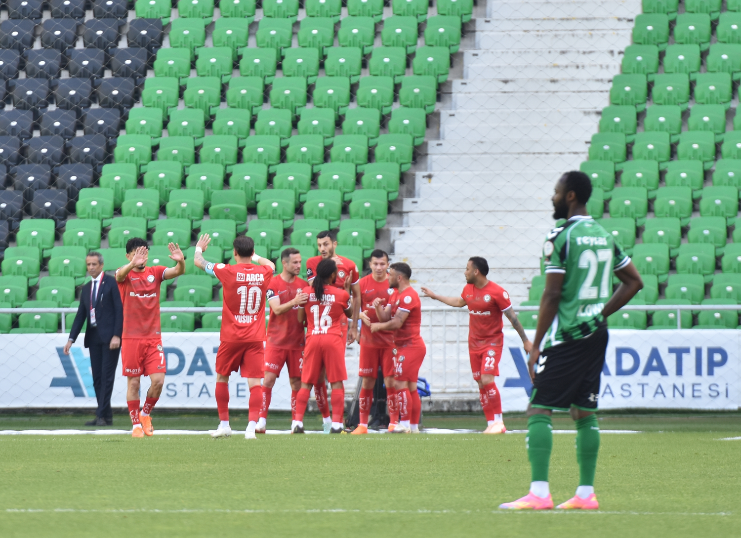 MAÇ SONUCU: Sakaryaspor: 0 - Çorum FK: 4