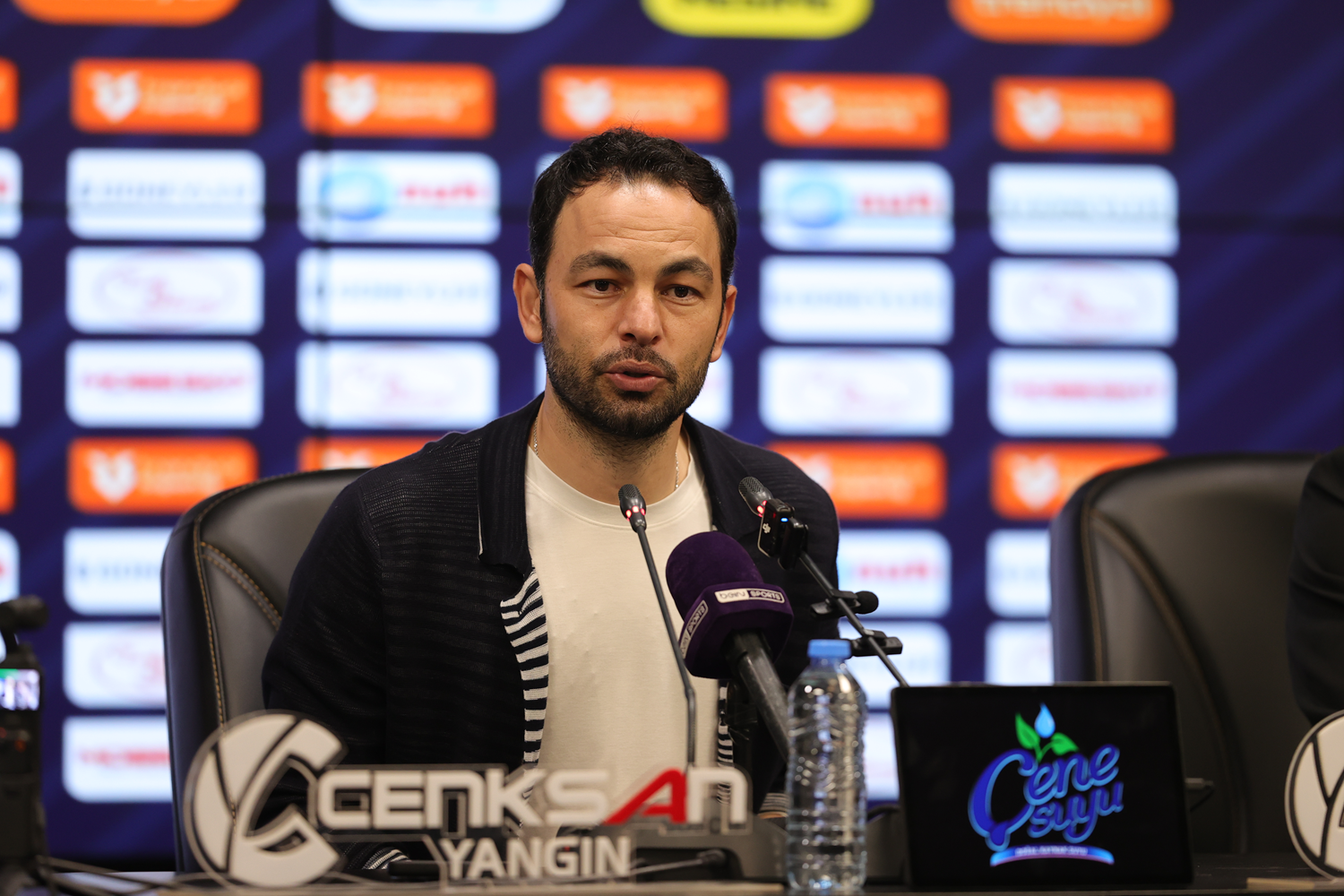 Selçuk İnan: Maçın bu şekilde geçeceğini tahmin etmiştik