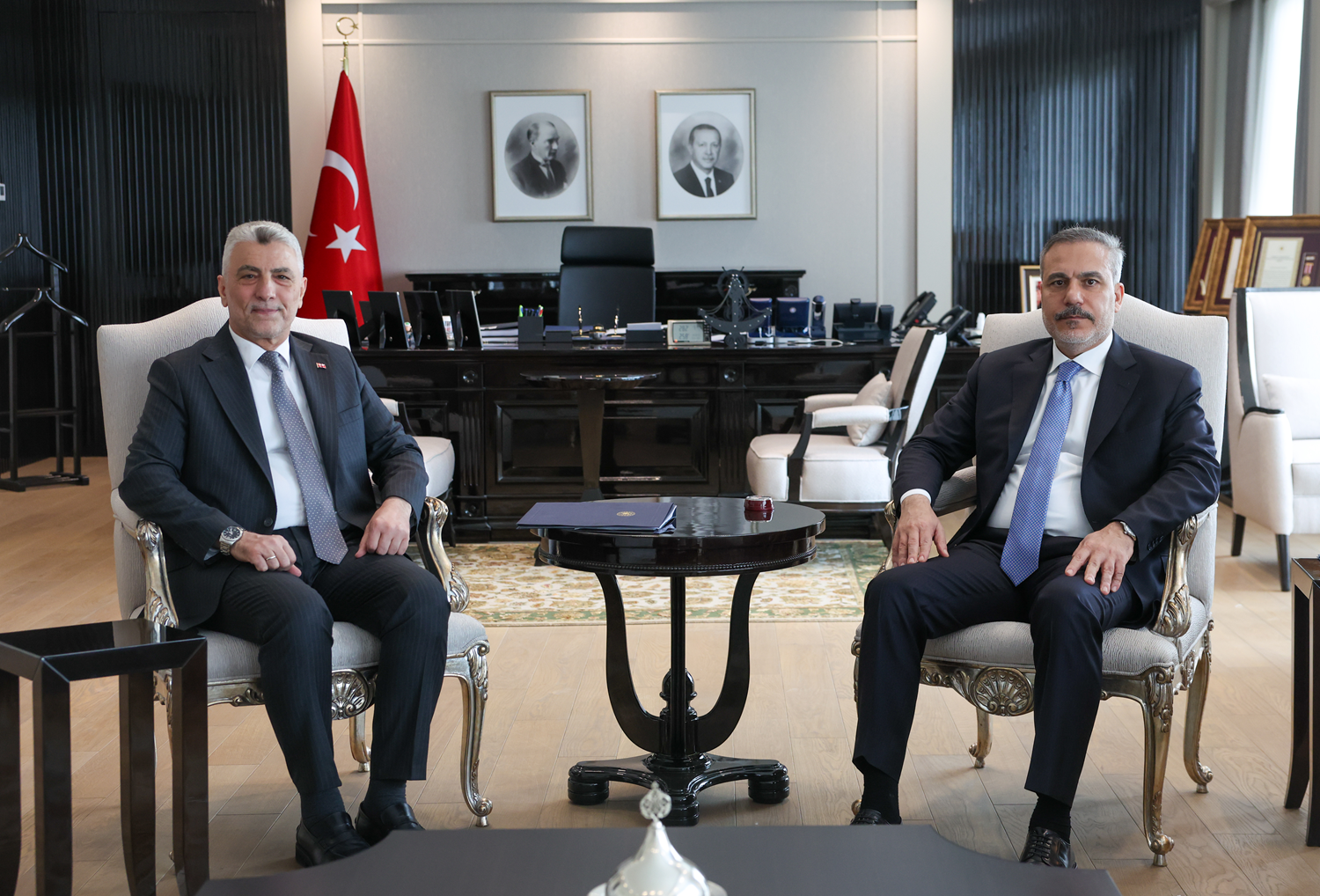Bakan Fidan ve Bolat bir araya geldi