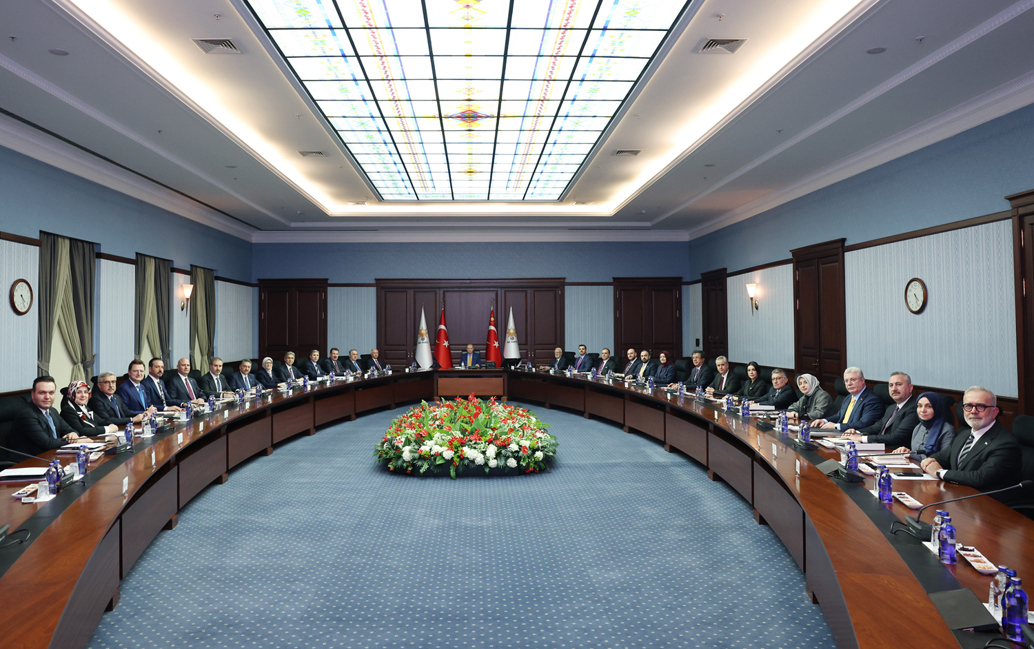 AK Parti MYK toplandı 