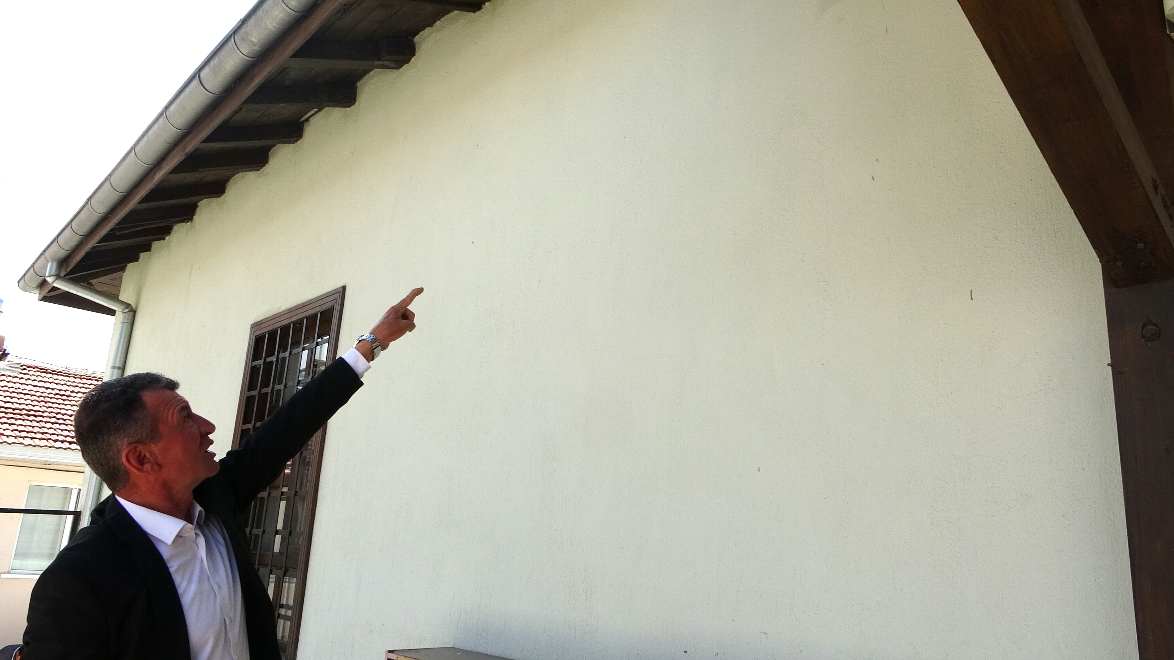 Cami duvarındaki sır! Gerçek yüzyıllar sonra ortaya çıktı