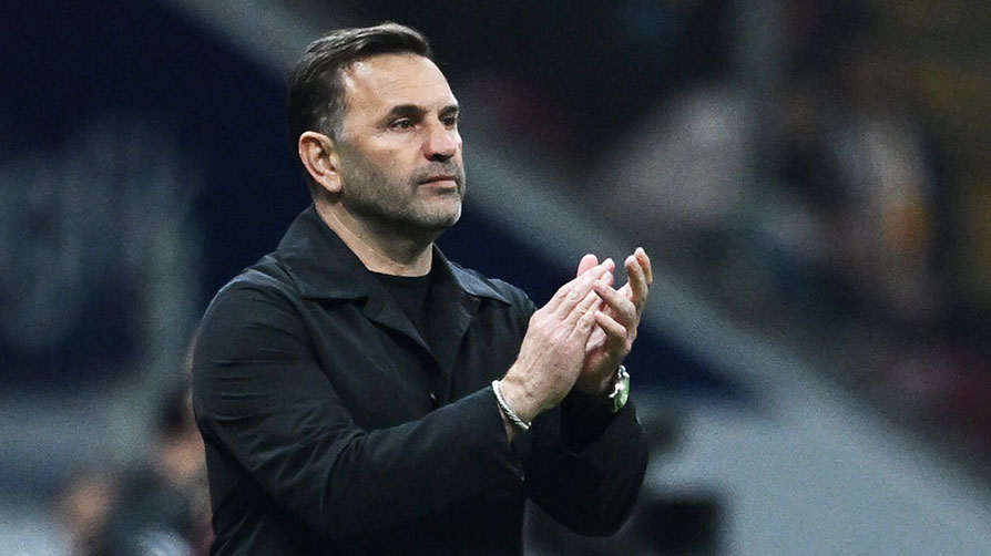 Rakiplerde 4 sezonda 15 teknik adam! Okan Buruk ile istikrar sağlandı