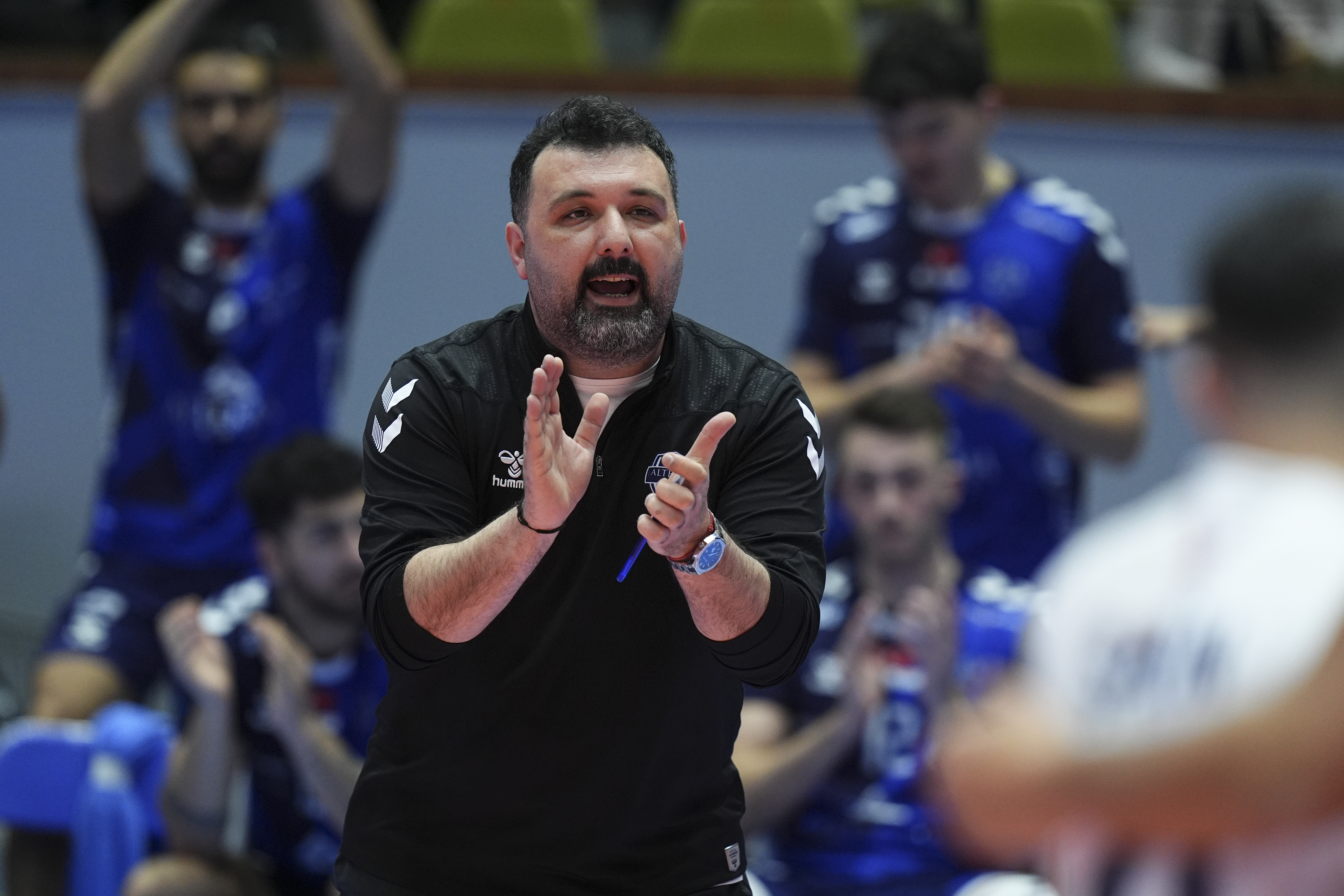 Altekma Başantrenörü Ömer Tok: Daha büyük hedefler için çalışacağız