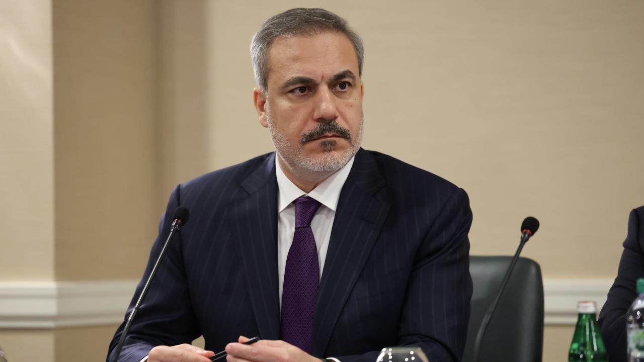 Bakan Fidan'dan Sumud diplomasisi: Yunan mevkidaşı Gerapetritis ile görüştü