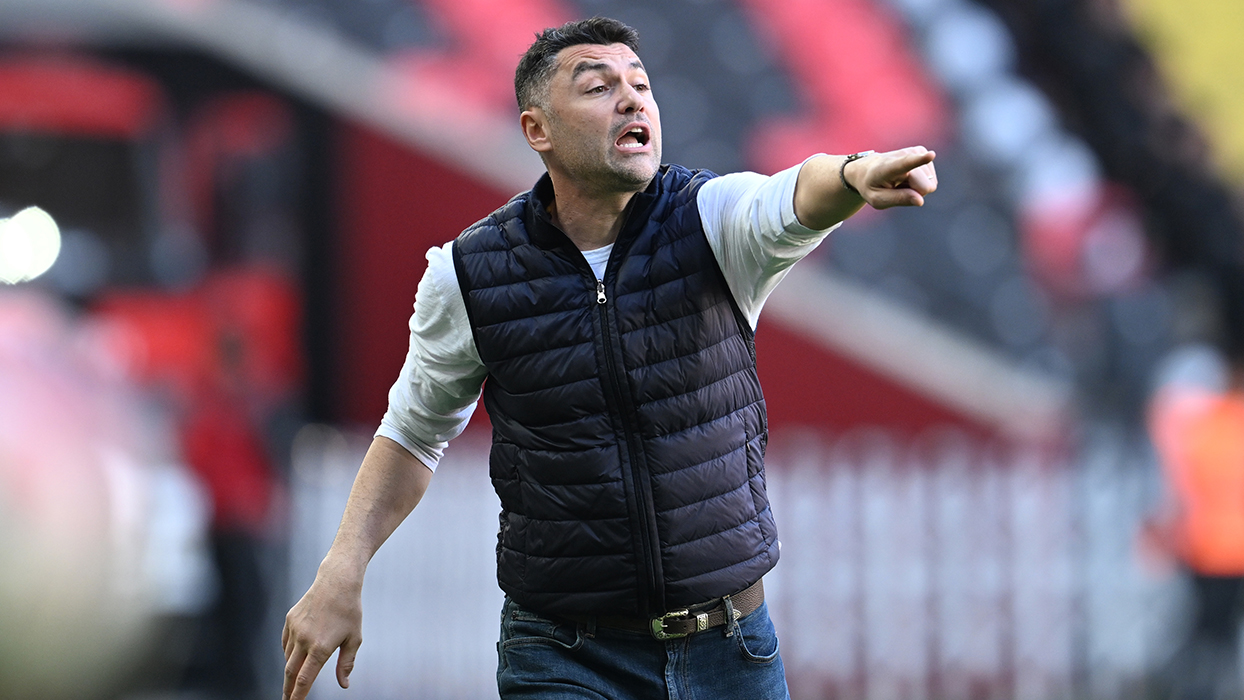 Burak Yılmaz yeniden Lille yolunda! Bu kez teknik direktör olarak...