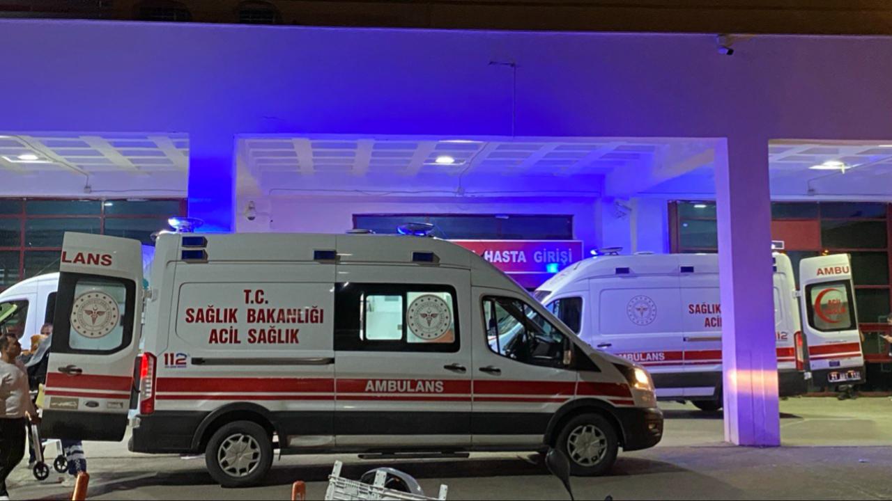 Eyüpsultan'da iki hafif ticari araç çarpıştı: 4 kişi yaralandı