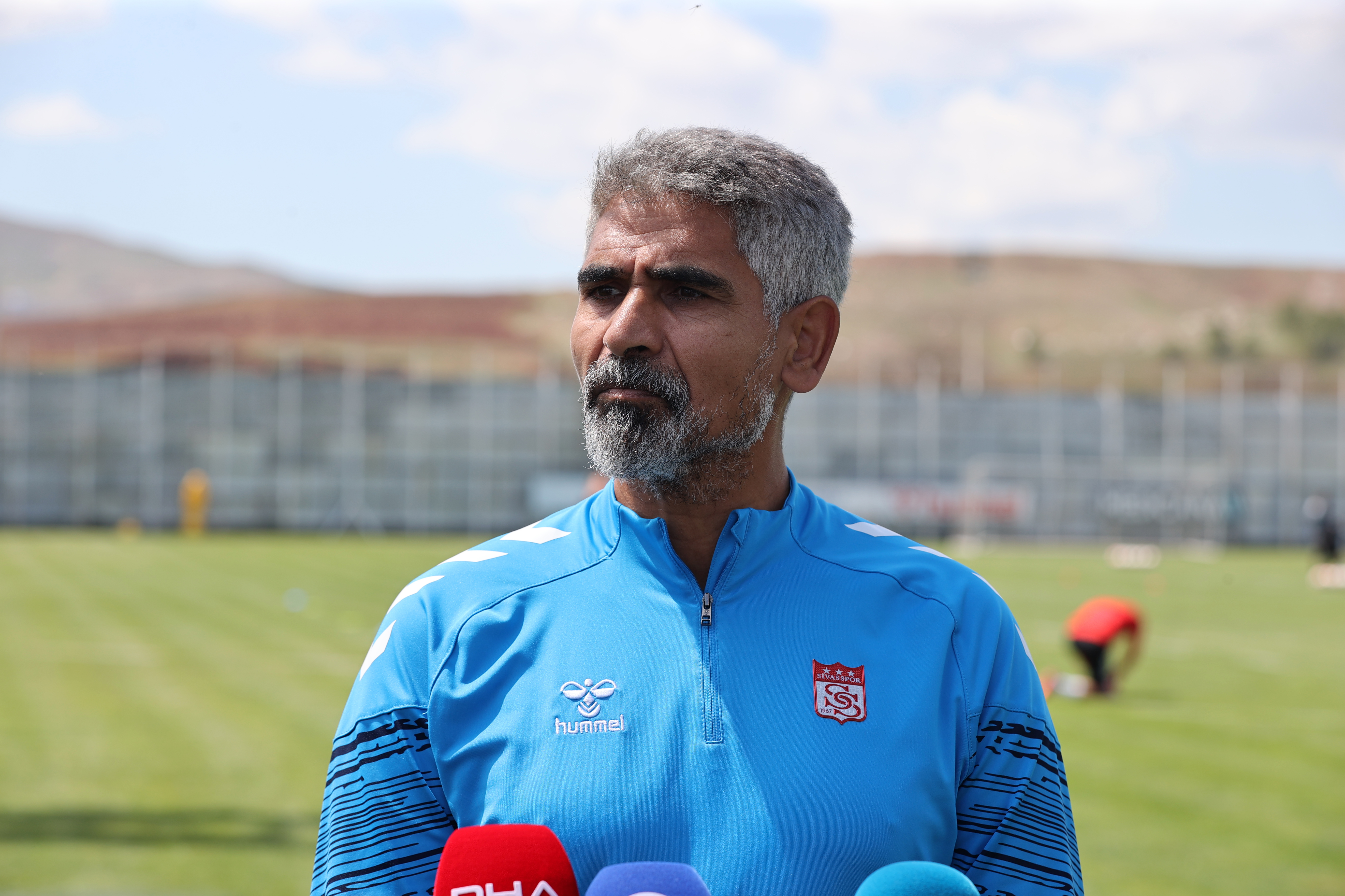 İsmet Taşdemir'den Rey Manaj açıklaması