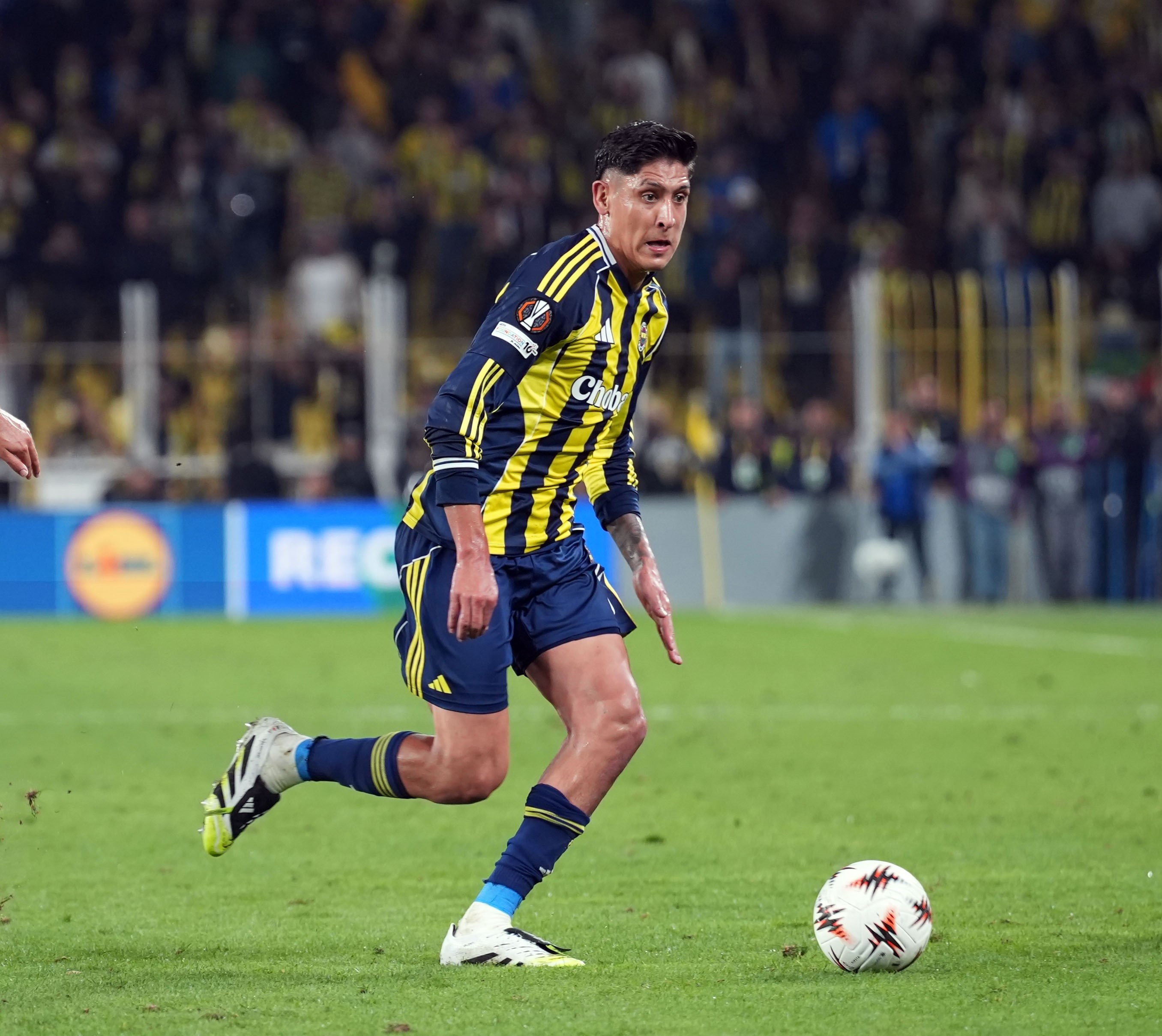 Fenerbahçe'de Edson Alvarez'e büyük tepki!