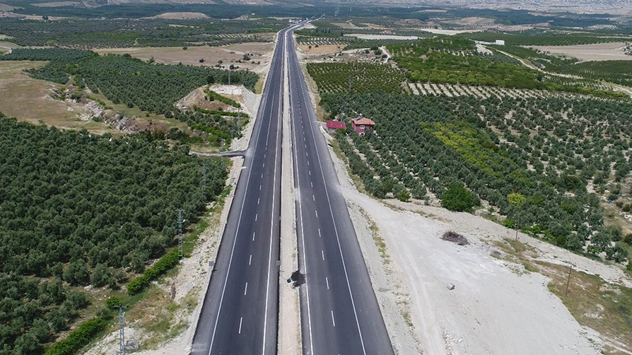 Seyahat süresi 35 dakika kısalacak! Dev projede yüzde 49 tamam