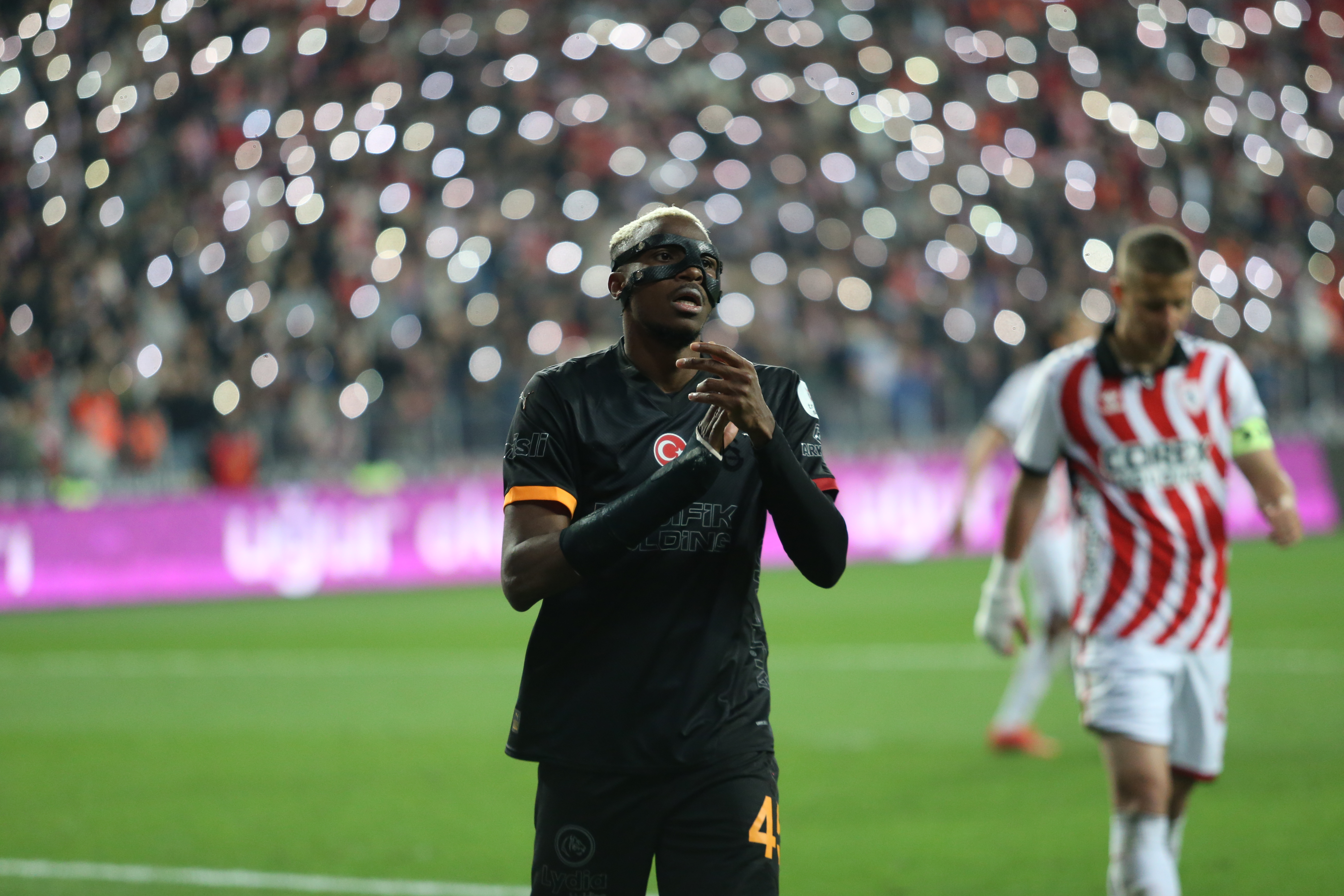Victor Osimhen: Bu maça takılıp kalmamalıyız