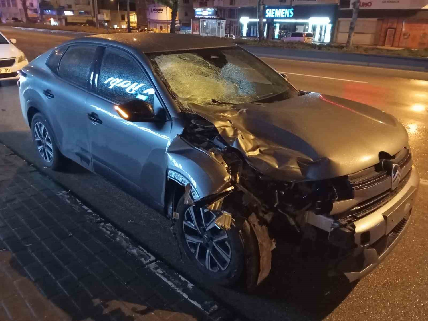 Bursa'da alkollü sürücü çarptığı yayayı bırakıp kaçtı