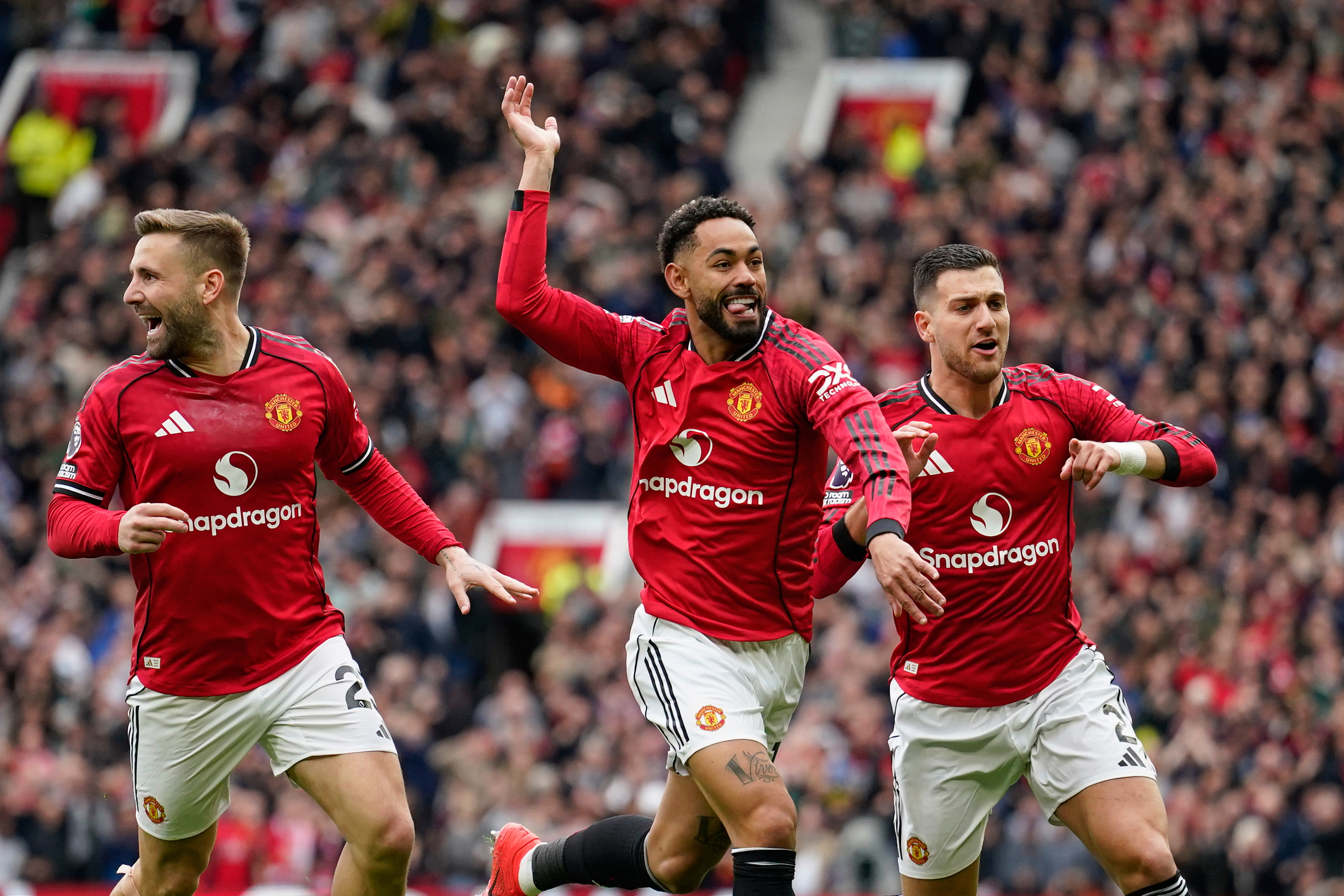 Manchester United, Liverpool'u geçti: Şampiyonlar Ligi bileti geldi