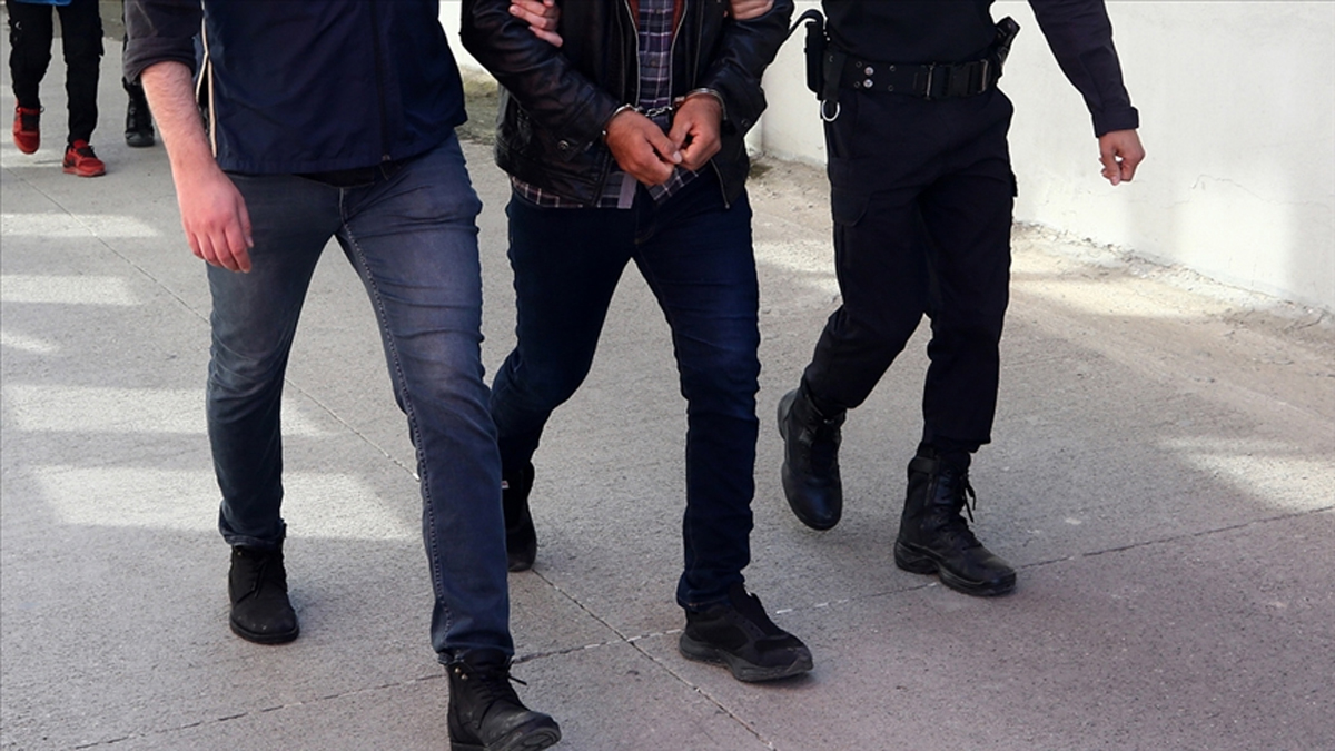"Change" araç şebekesi çökertildi