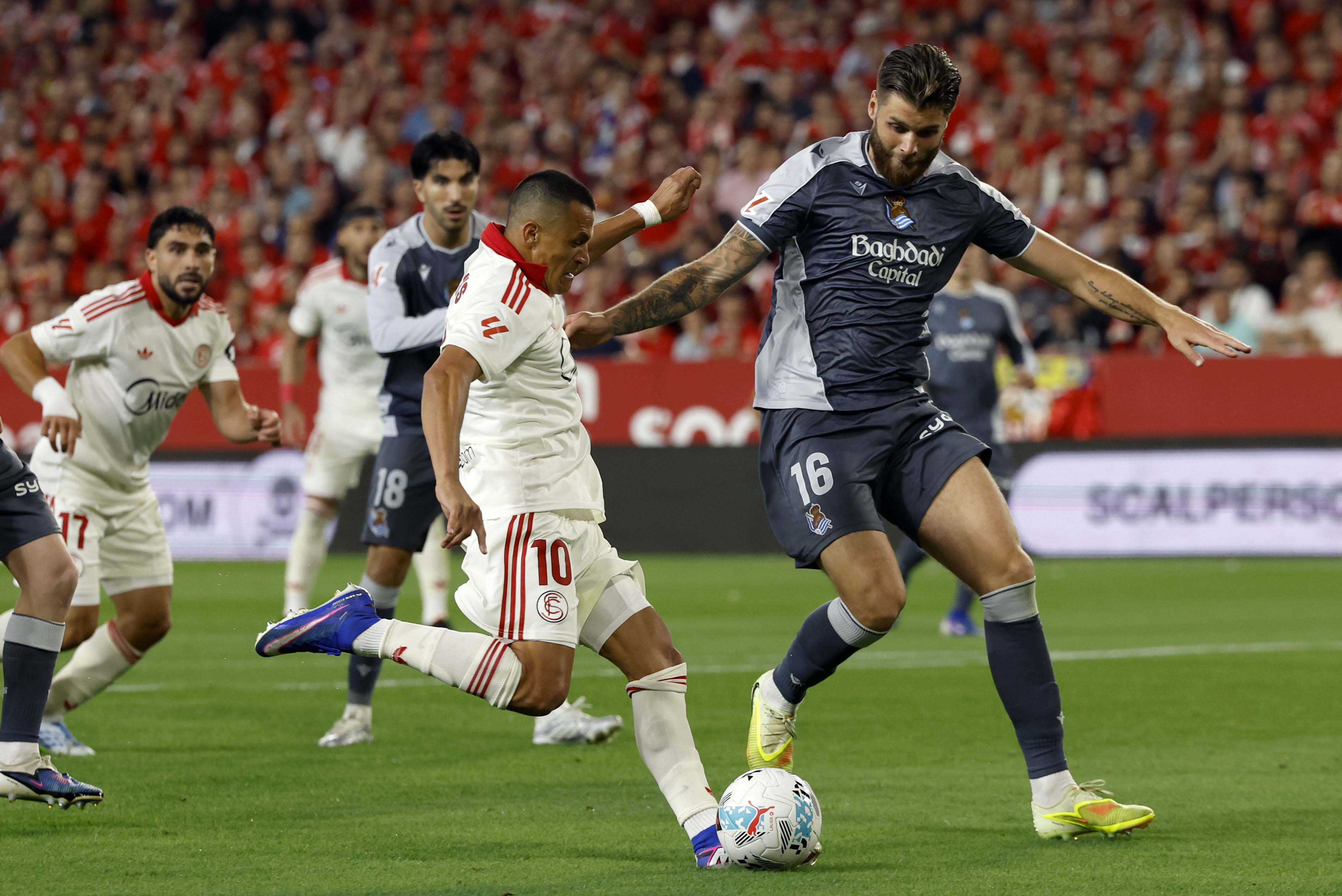 Sevilla'dan kritik galibiyet: Düşme hattından çıktı