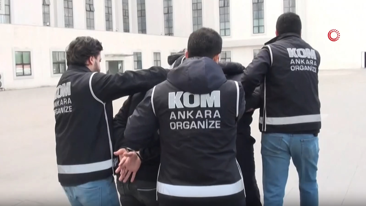 Başkentte 'Çirkinler'e operasyon! Haraç çetesi çökertildi 