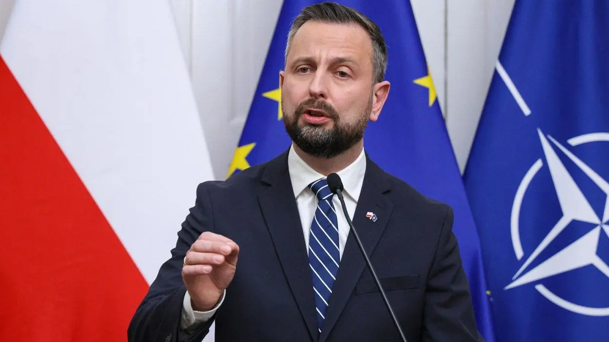 Polonya'dan NATO'ya sert uyarı: 2035 çok geç olabilir 