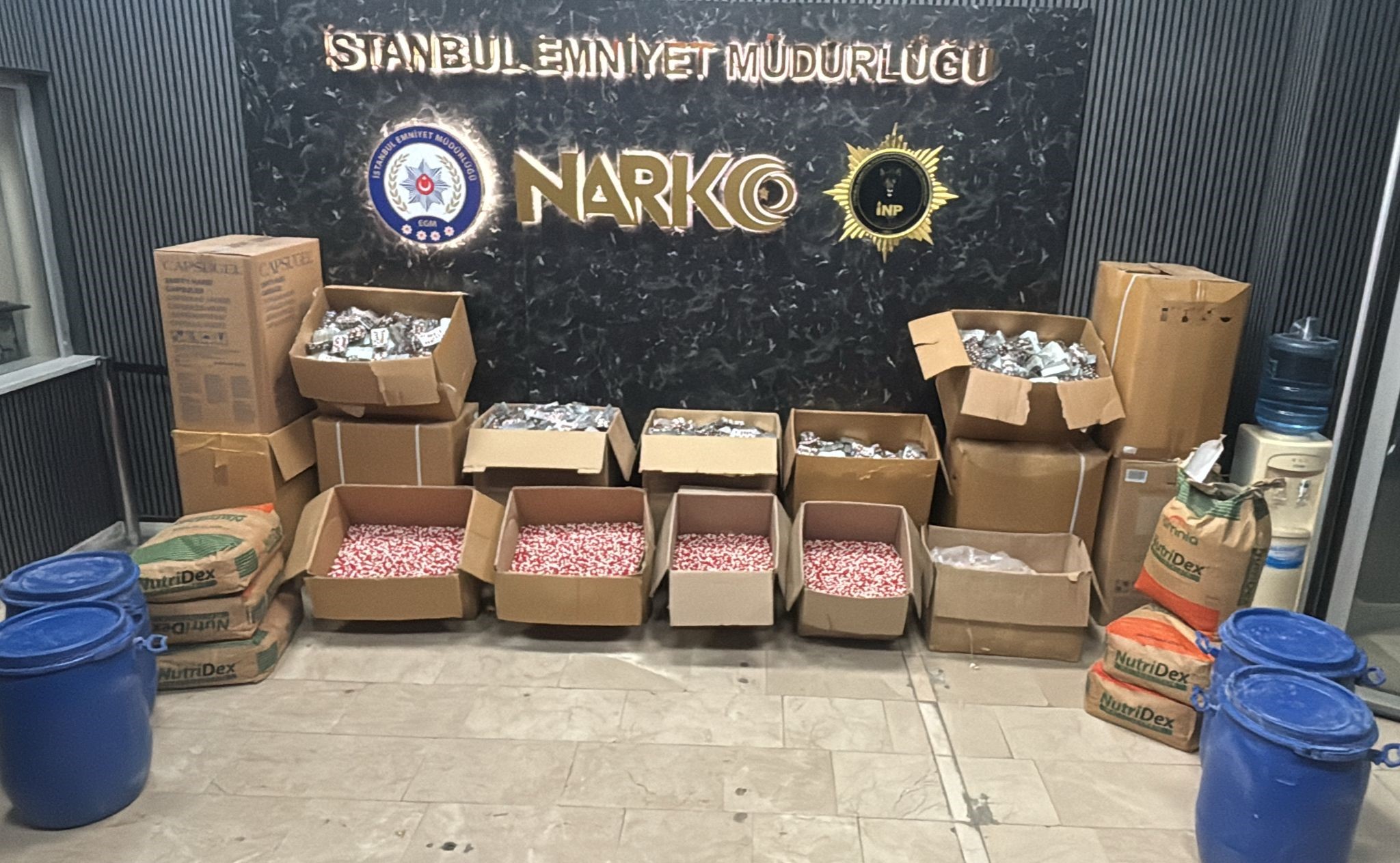 Bayrampaşa ve Güngören'de uyuşturucu operasyonu