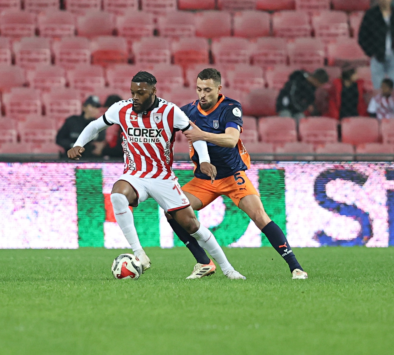 Başakşehir evinde Samsunspor'u ağırlayacak