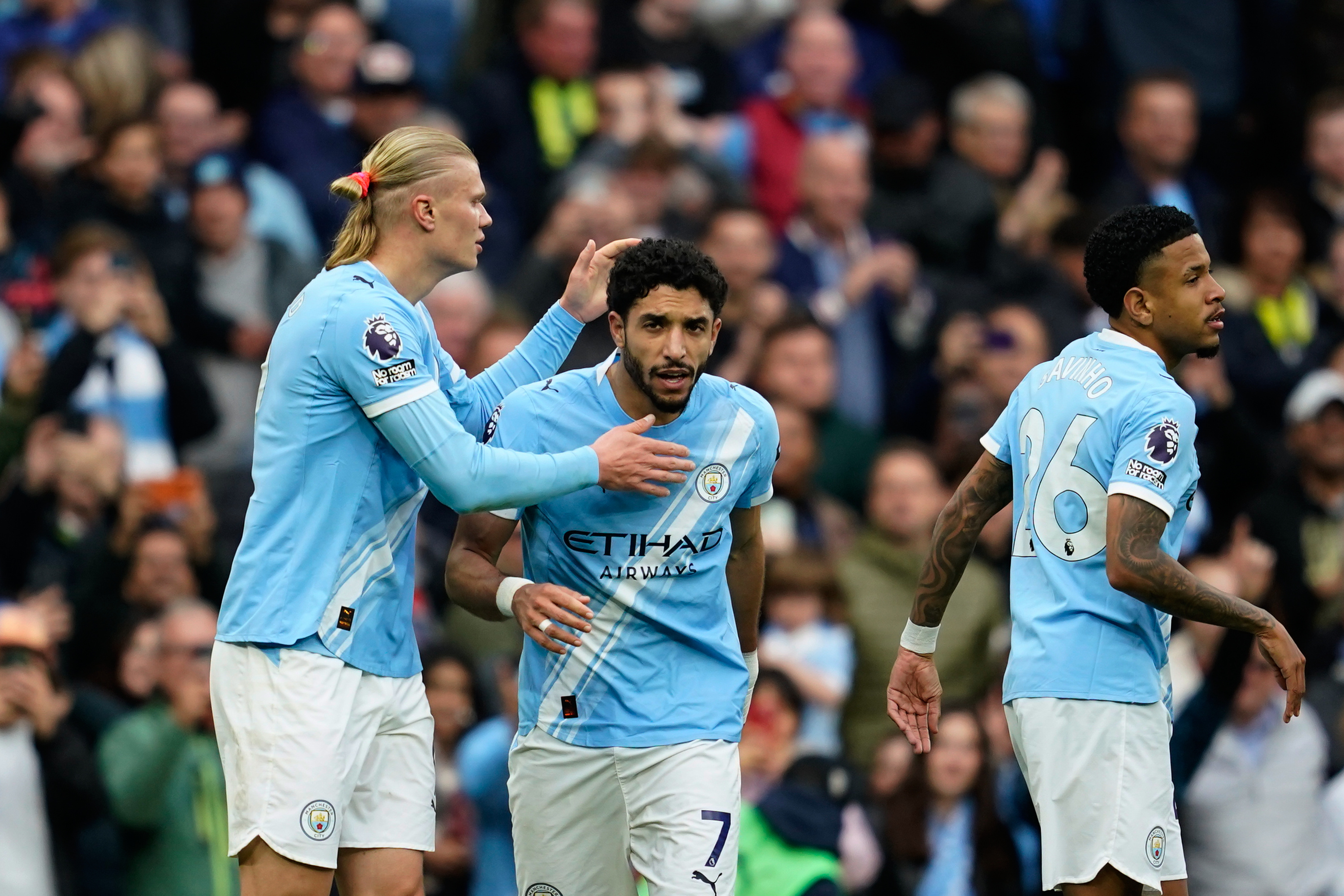 Manchester City zirve takibini sürdürdü