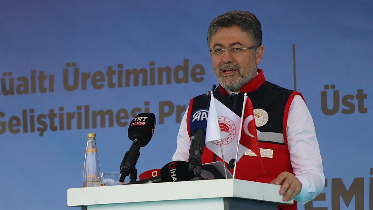 Türkiye'ye süs bitkilerinden 140 milyon dolar gelir! Avrupa ile kıran kırana rekabet