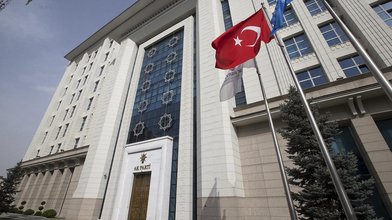 AK Parti'den Anneler Günü'ne özel video: Her emeğin ardında bir anne var