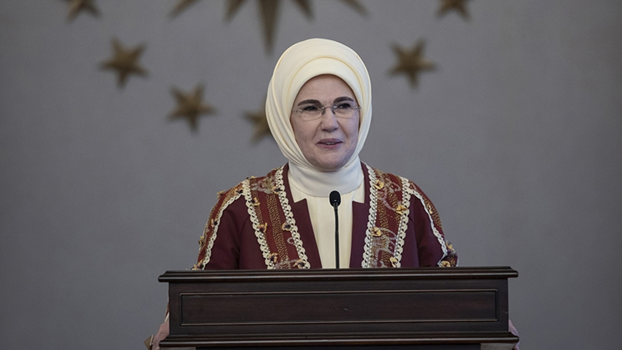 Emine Erdoğan'dan Anneler Günü mesajı