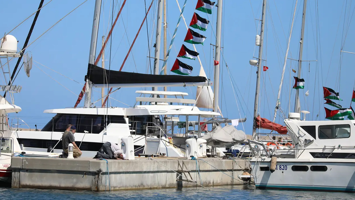 İşgalci İsrail'in müdahale ettiği yardım filosu Marmaris'e ulaştı