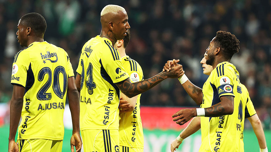 Konya'da rahat kazandı! Fenerbahçe 3 puanı 3 golle aldı