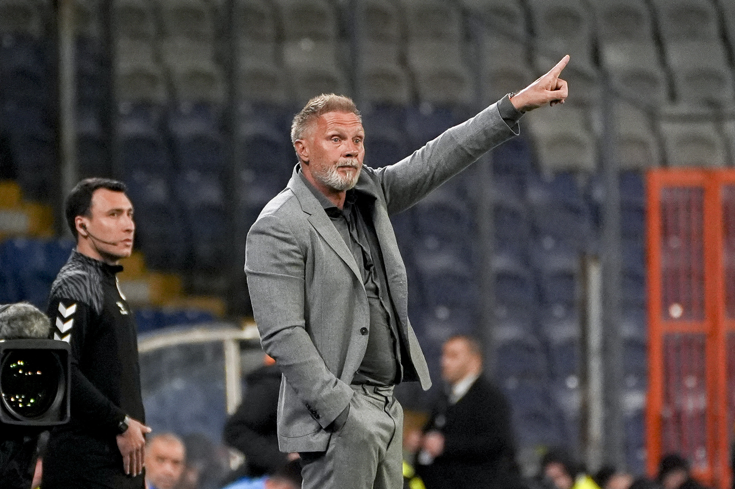 Thorsten Fink'ten hakem tepkisi!