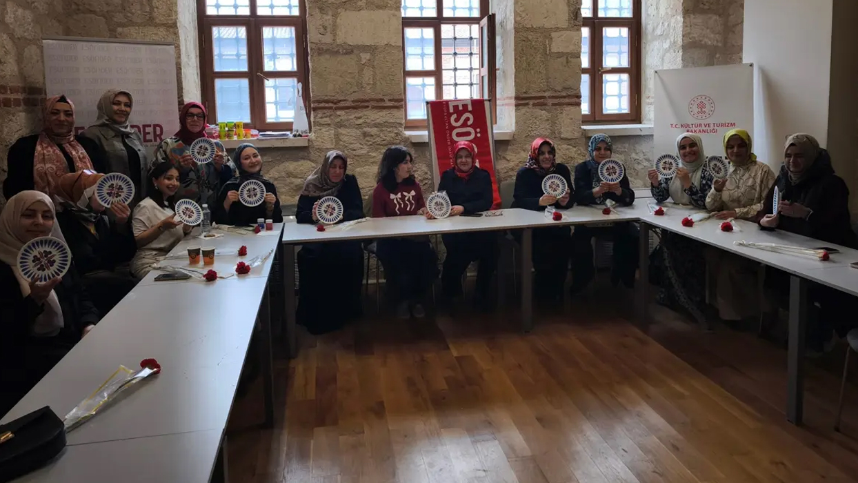 ESÖNDER'den Geleneksel Sanatlara Anlamlı Dokunuş