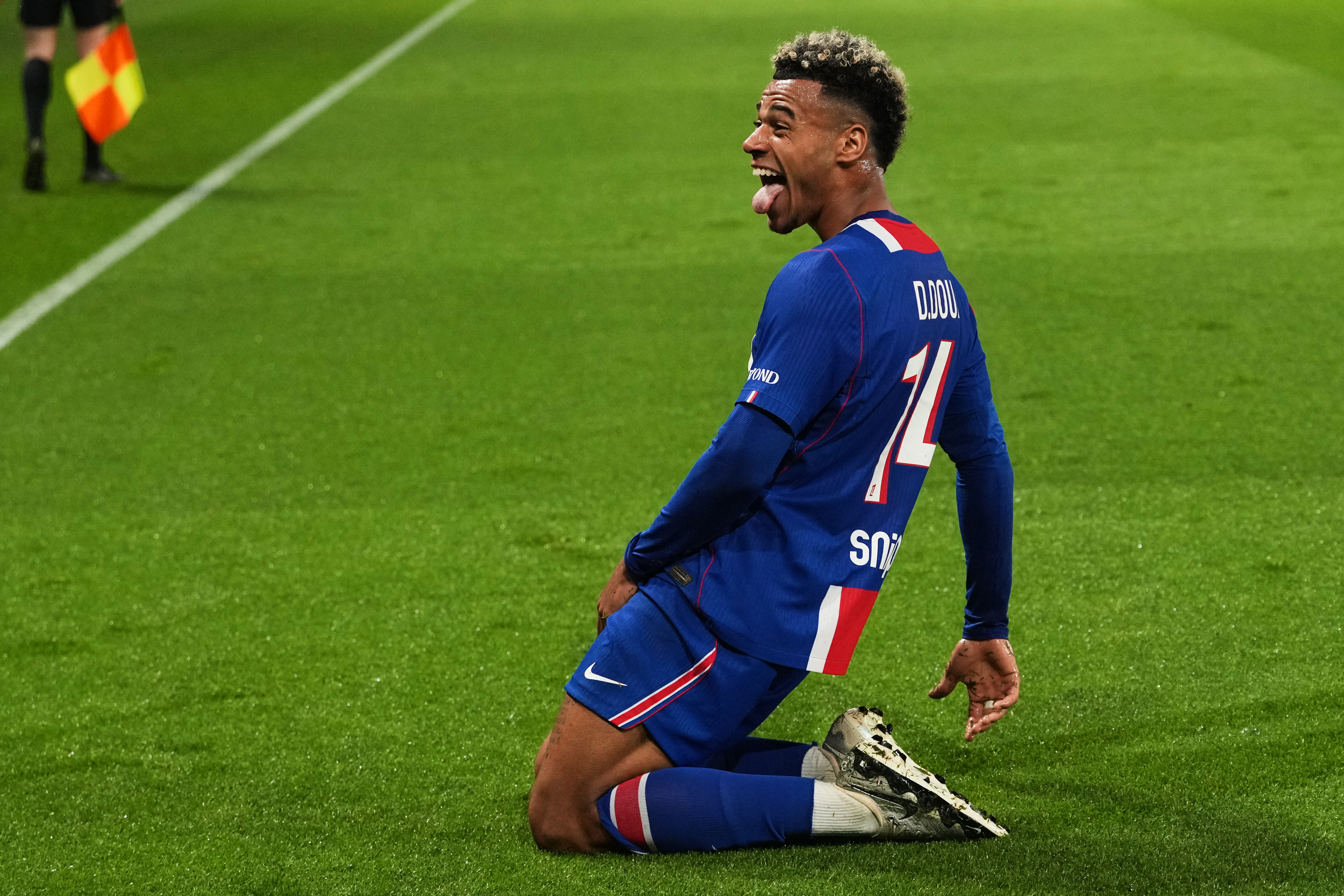 PSG şampiyonluğa bir adım daha yaklaştı