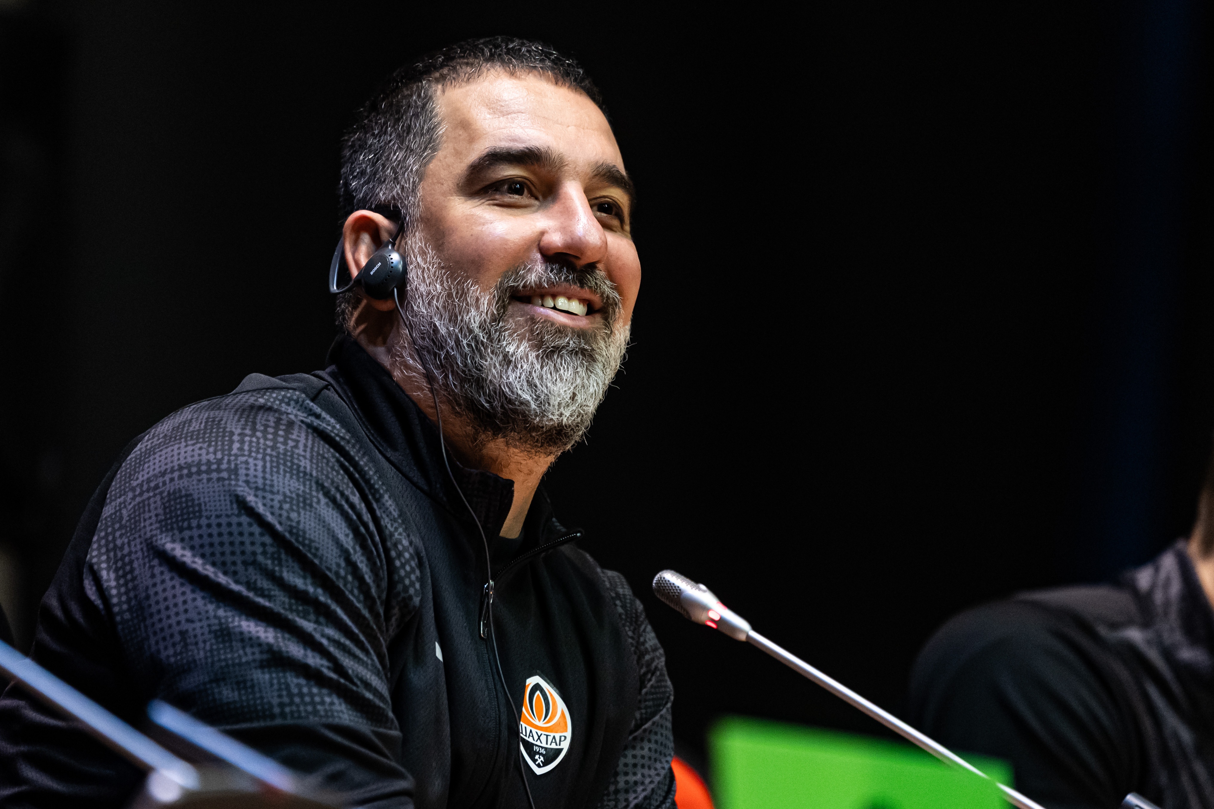 Shakhtar Donetsk'i şampiyonluğa taşıyan Arda Turan, Türk teknik direktörlük tarihine geçti