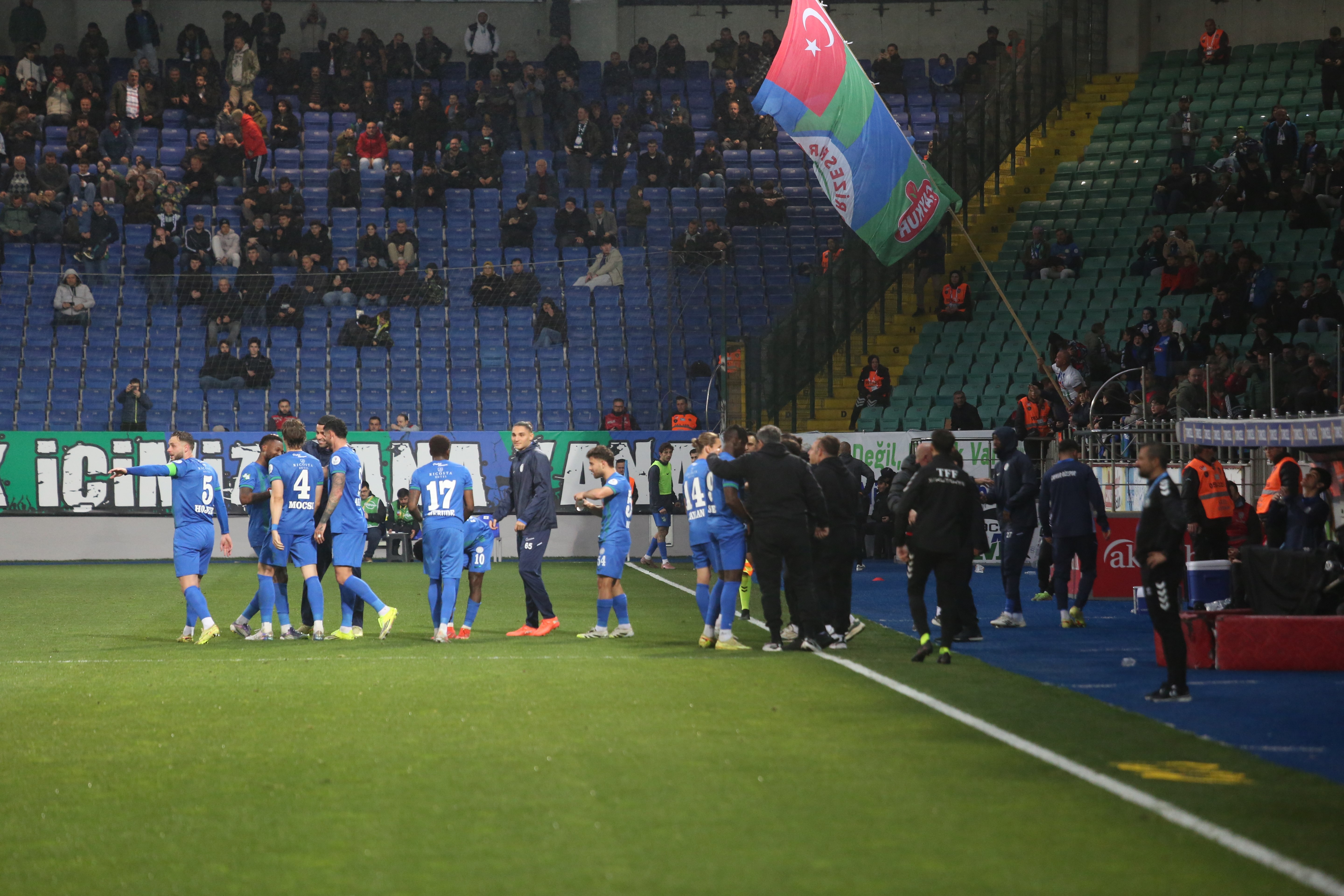Çaykur Rizespor'un konuğu Beşiktaş
