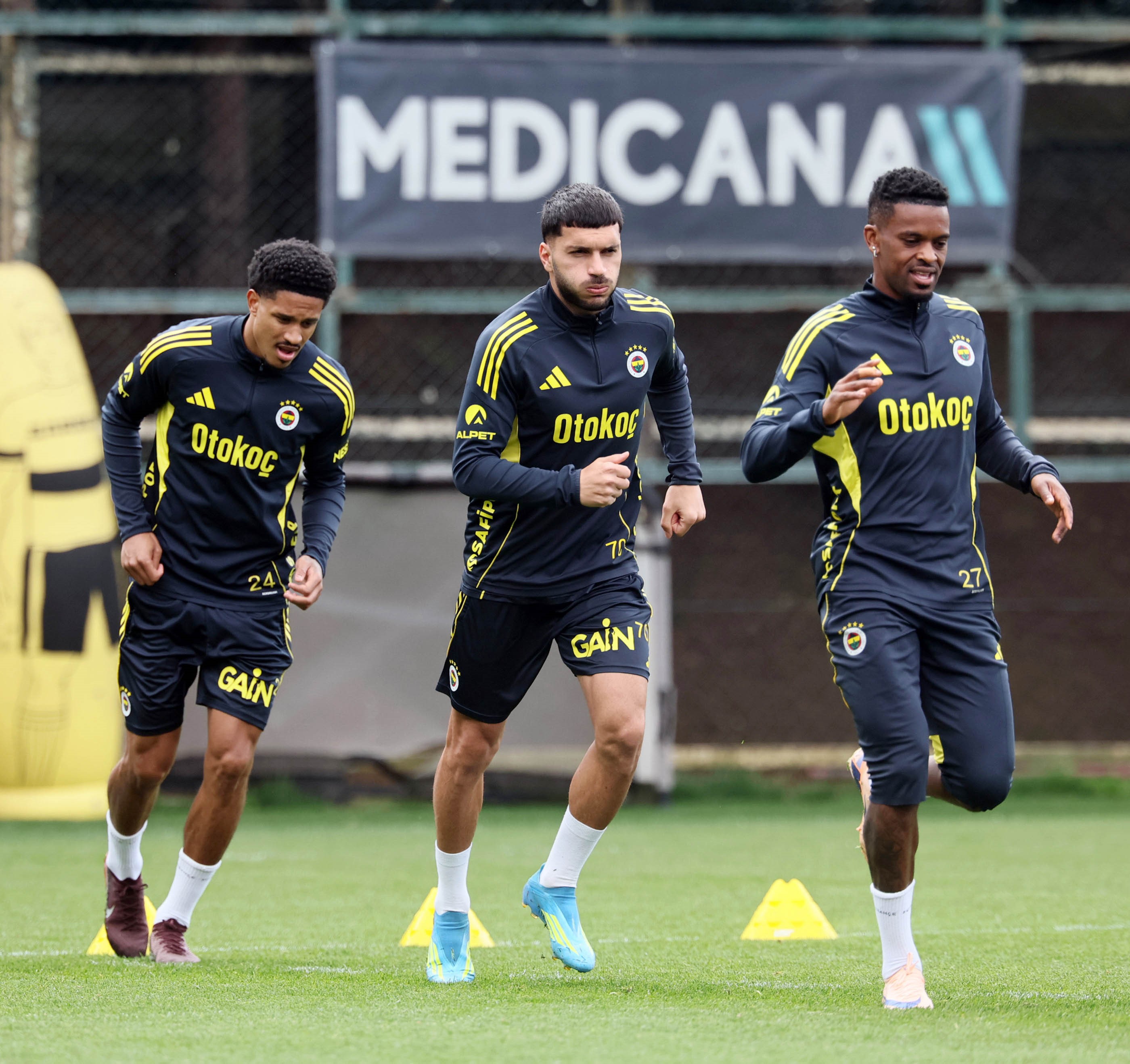 Fenerbahçe, Eyüpspor mesaisinde