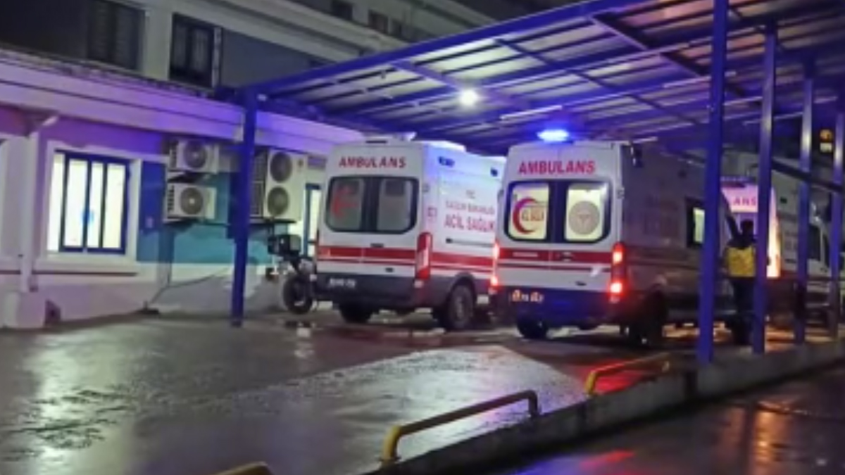 Yedikleri yemek sonrası rahatsızlanan 21 işçi hastaneye kaldırıldı