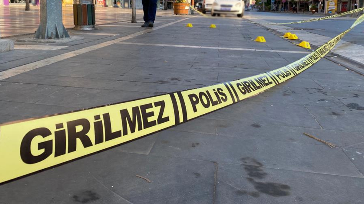 Balıkesir'de silahlı kavga: 1 ölü