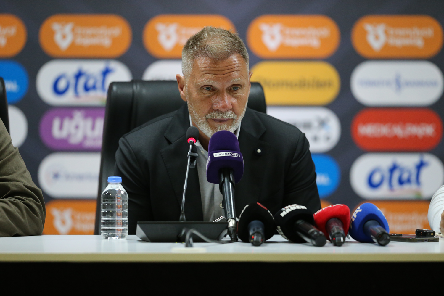 Thorsten Fink: Bazı oyuncular ayrılacak