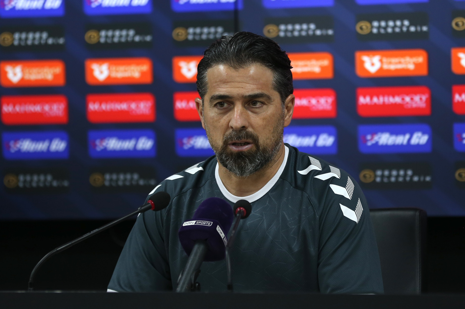 İlhan Palut: Tesislerde konuşulan tek konu final