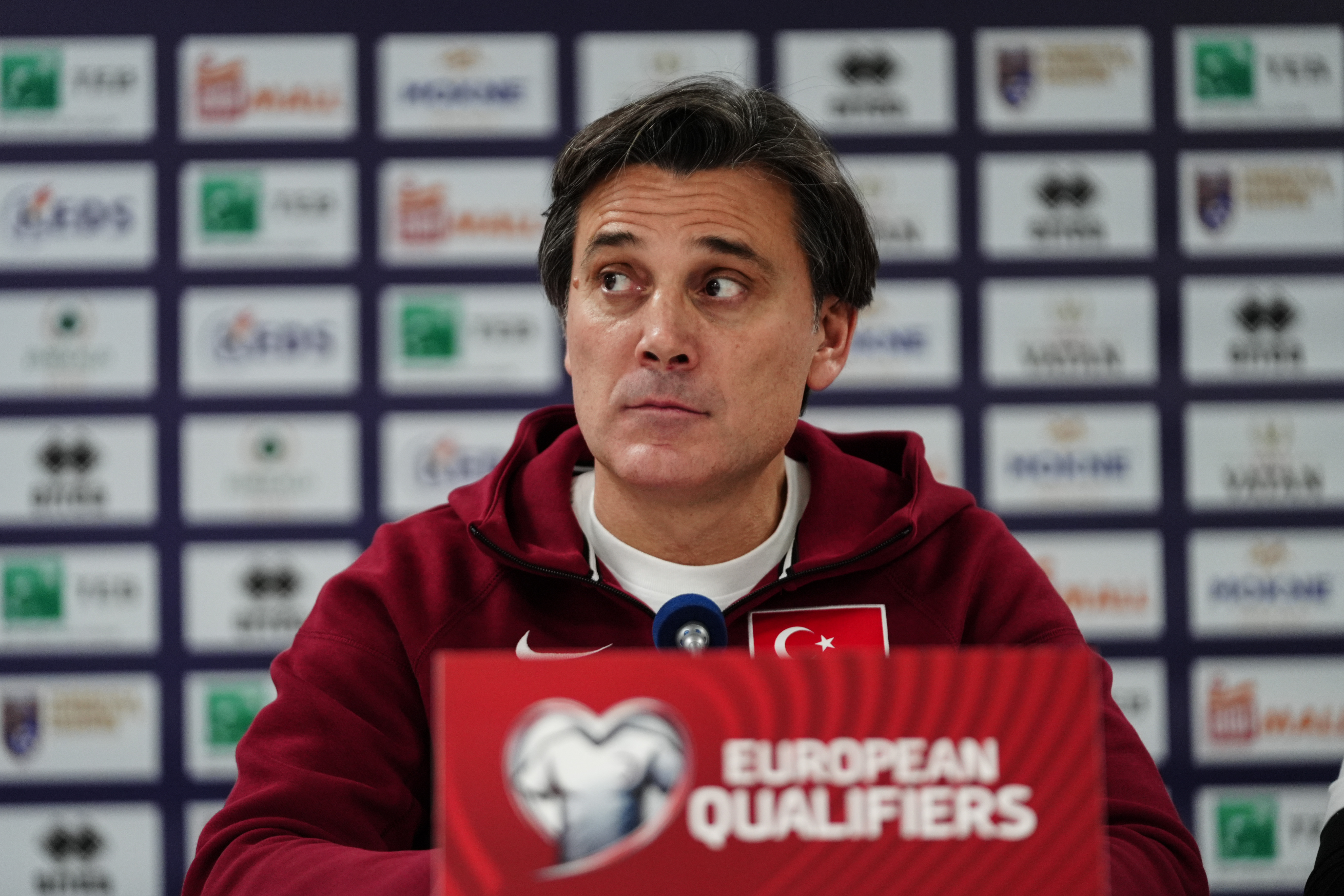 Vincenzo Montella'dan Kenan Yıldız ve Hakan Çalhanoğlu açıklaması