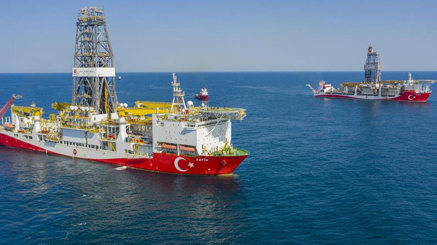 Geniş bir sahada çalışılacak! Türkiye ve İtalya'dan doğal gaz ve LNG hamlesi
