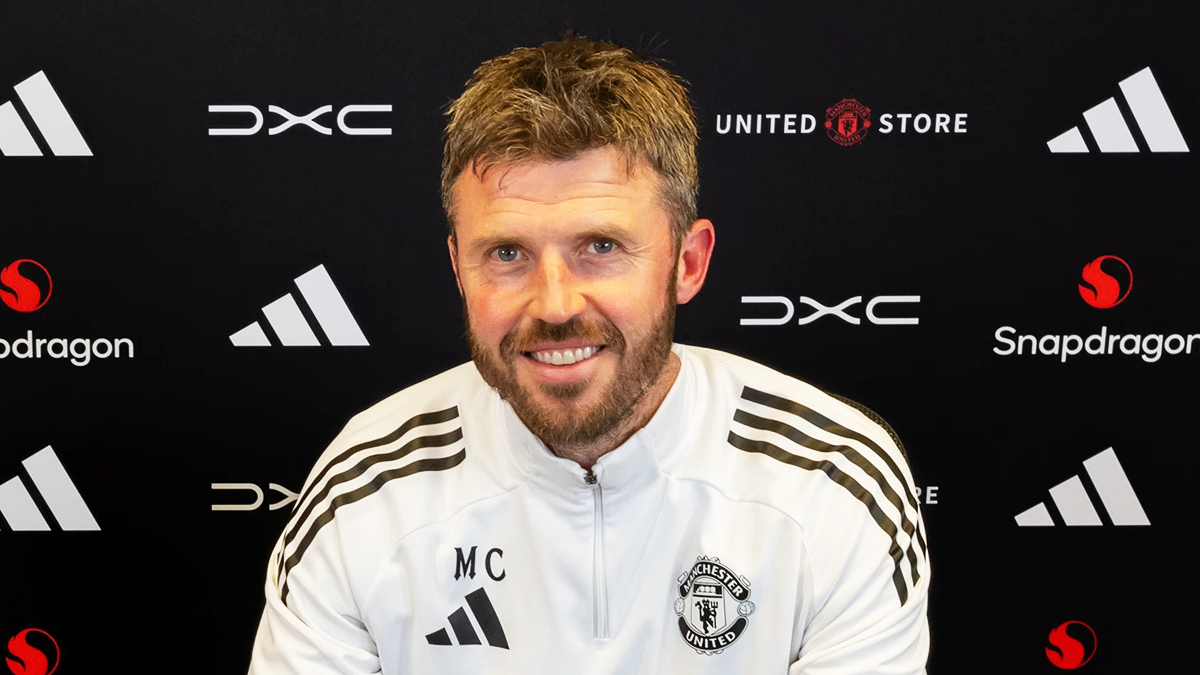 ManU'dan Michael Carrick kararı: 2 yıllık imzayı attı