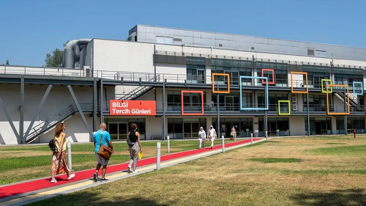 Resmi Gazete'de yayımlandı: İstanbul Bilgi Üniversitesi'nin faaliyet izni kaldırıldı