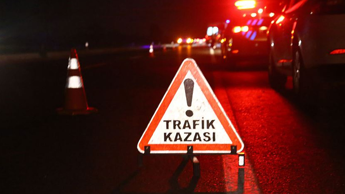 Zile-Alaca karayolunda feci çarpışma: Çok sayıda yaralı var