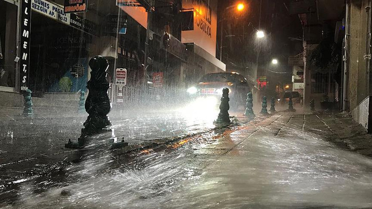 Meteorolojiden 2 il için sağanak uyarısı