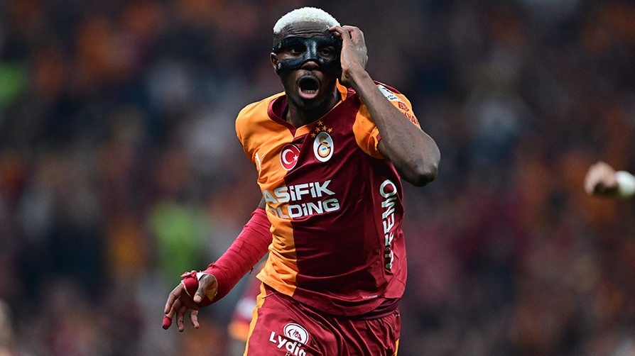 Devlerin yarışı! Osimhen'e Avrupa'dan kanca